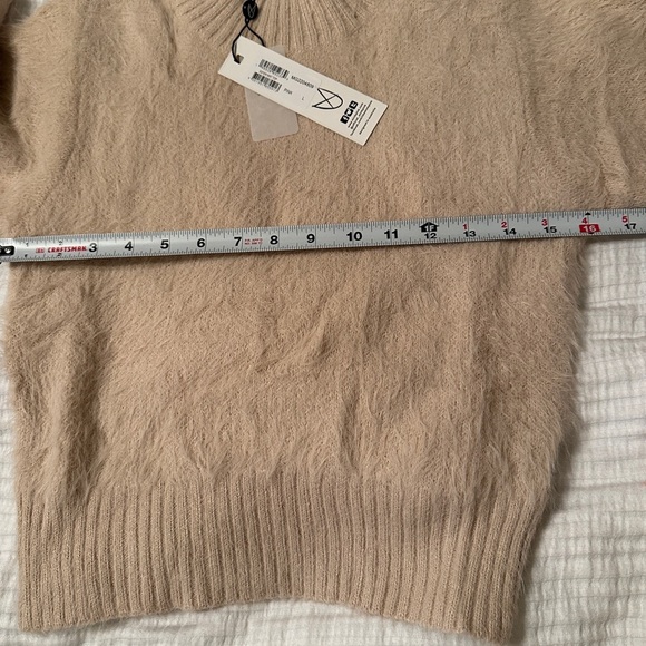 MinkPink Ester Knit Sweater - NWT - Size L - Picture 12 of 12